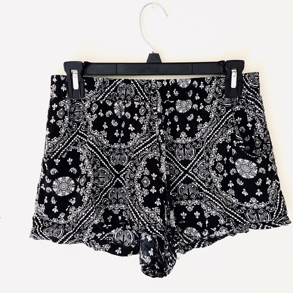 No Boundaries Black Boho Shorts